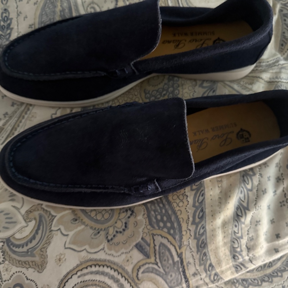 loafers - Picture 2 of 4